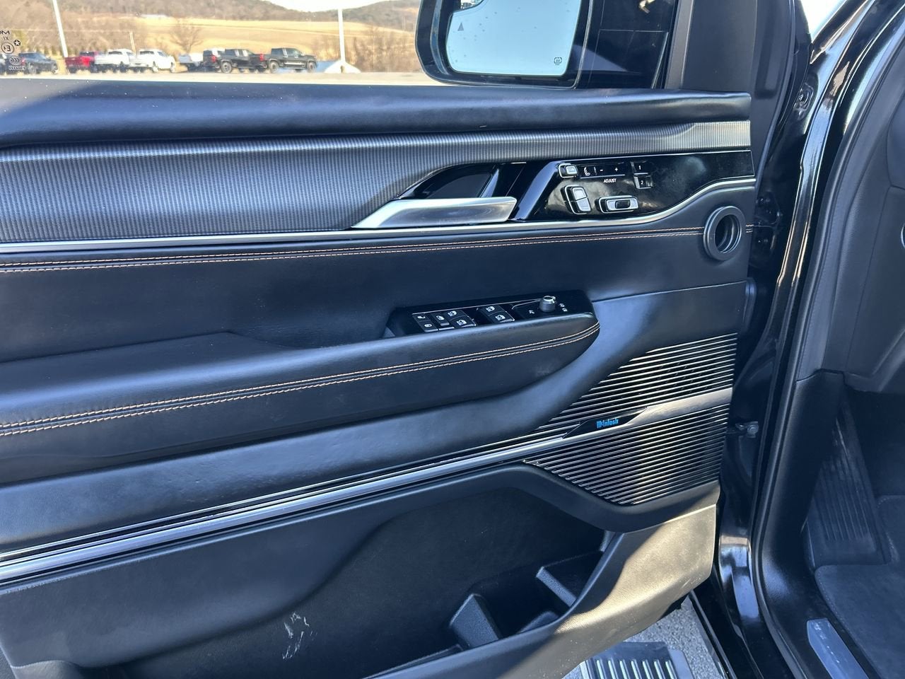 2023 Jeep Grand Wagoneer L Series III Obsidian