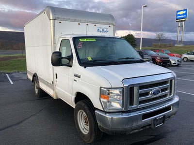 2018 Ford E-Series Cutaway E-350 WB