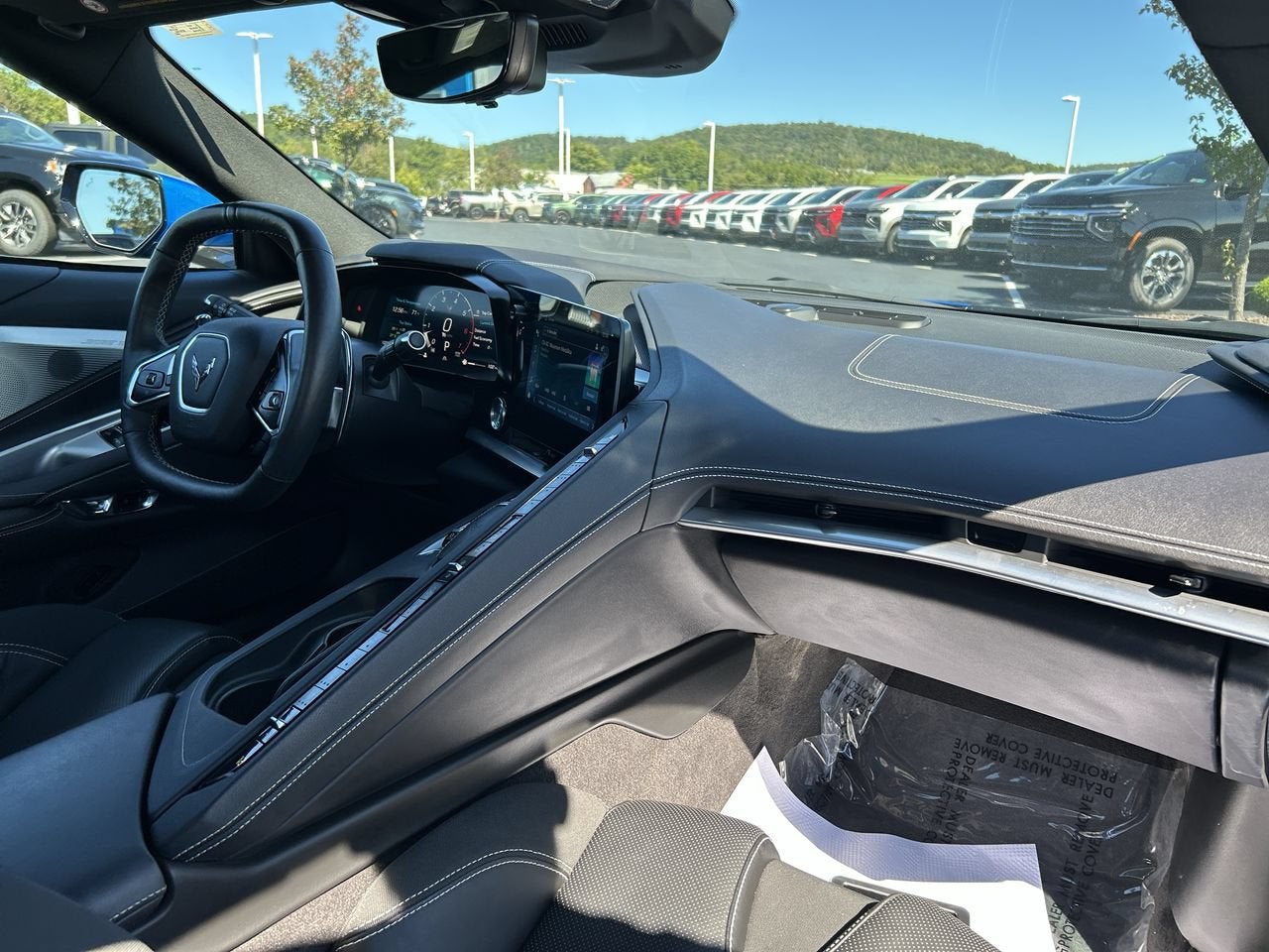 2024 Chevrolet Corvette 2LT - Photo 15