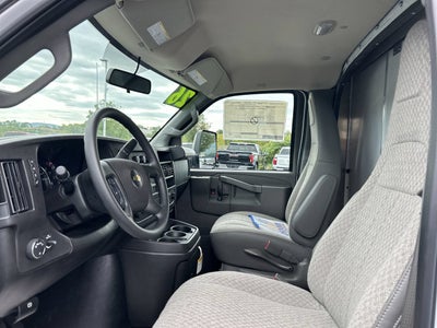 2026 Chevrolet Express Cutaway 3500 1WT