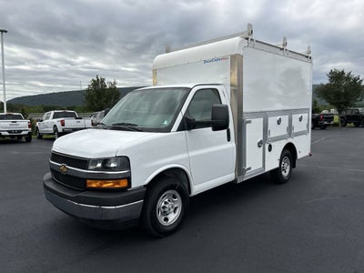 2026 Chevrolet Express Cutaway 3500 1WT