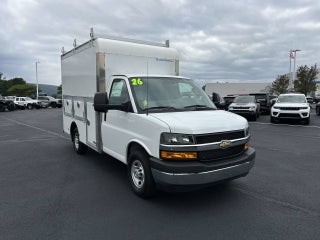 2026 Chevrolet Express Cutaway 3500 1WT