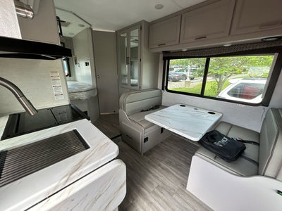 2023 Chevrolet Express Cutaway 3500 1WT