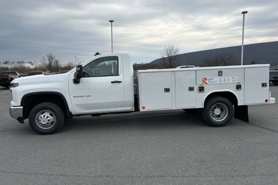 2025 Chevrolet Silverado 3500 HD Chassis Cab Work Truck