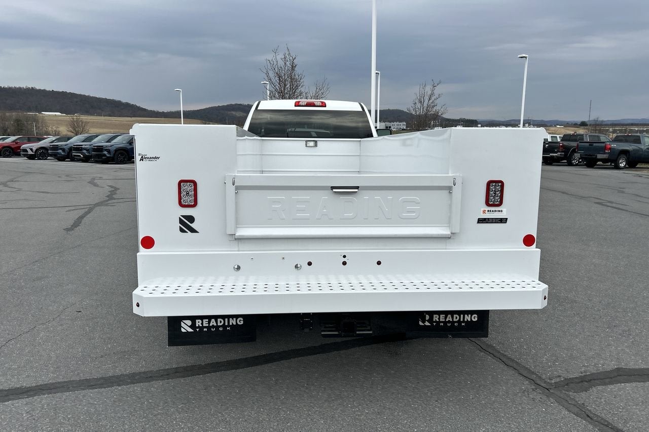 2025 Chevrolet Silverado 3500 HD Chassis Cab Work Truck