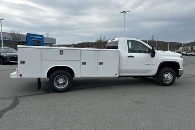 2025 Chevrolet Silverado 3500 HD Chassis Cab Work Truck