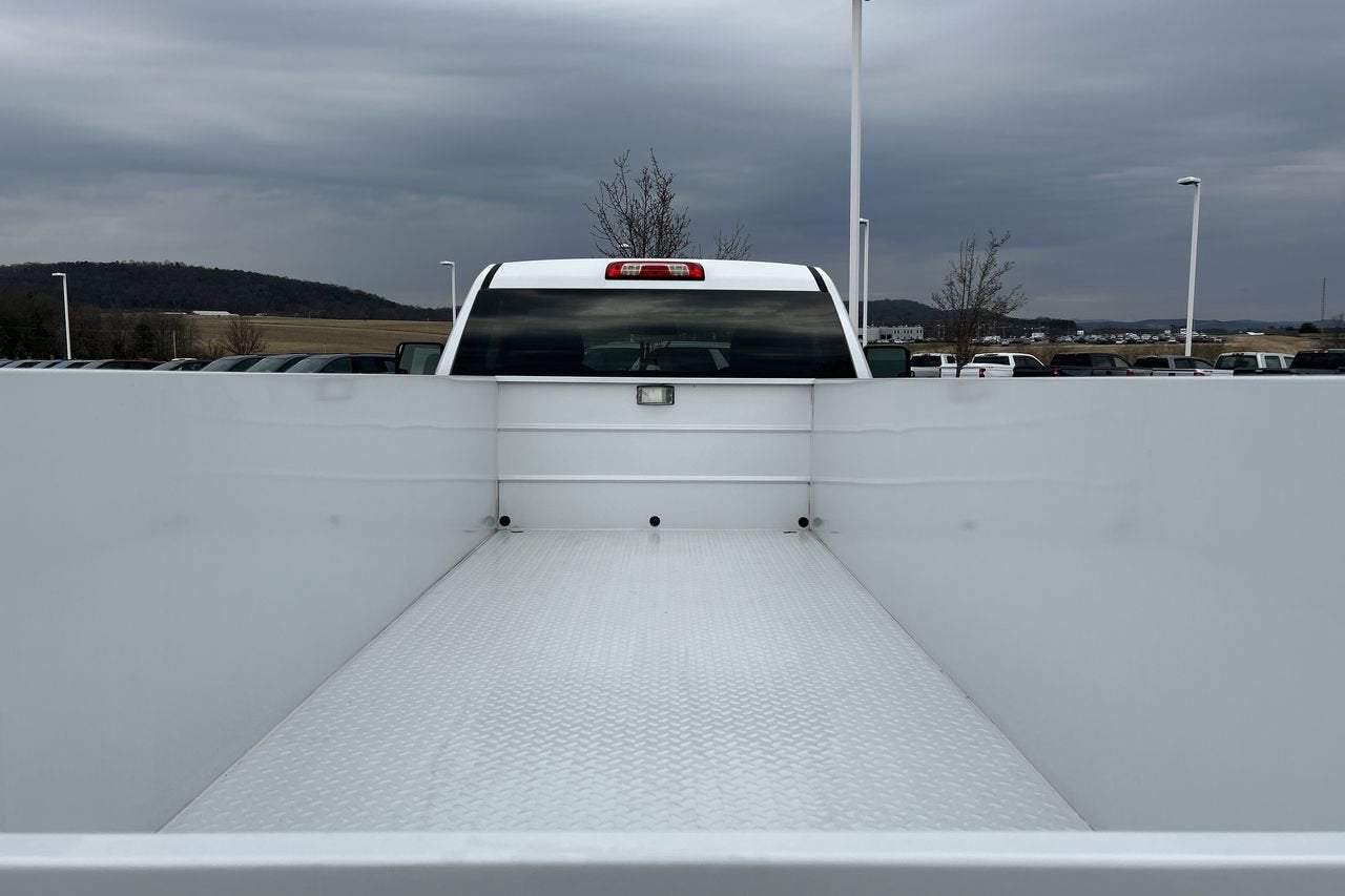 2025 Chevrolet Silverado 3500 HD Chassis Cab Work Truck