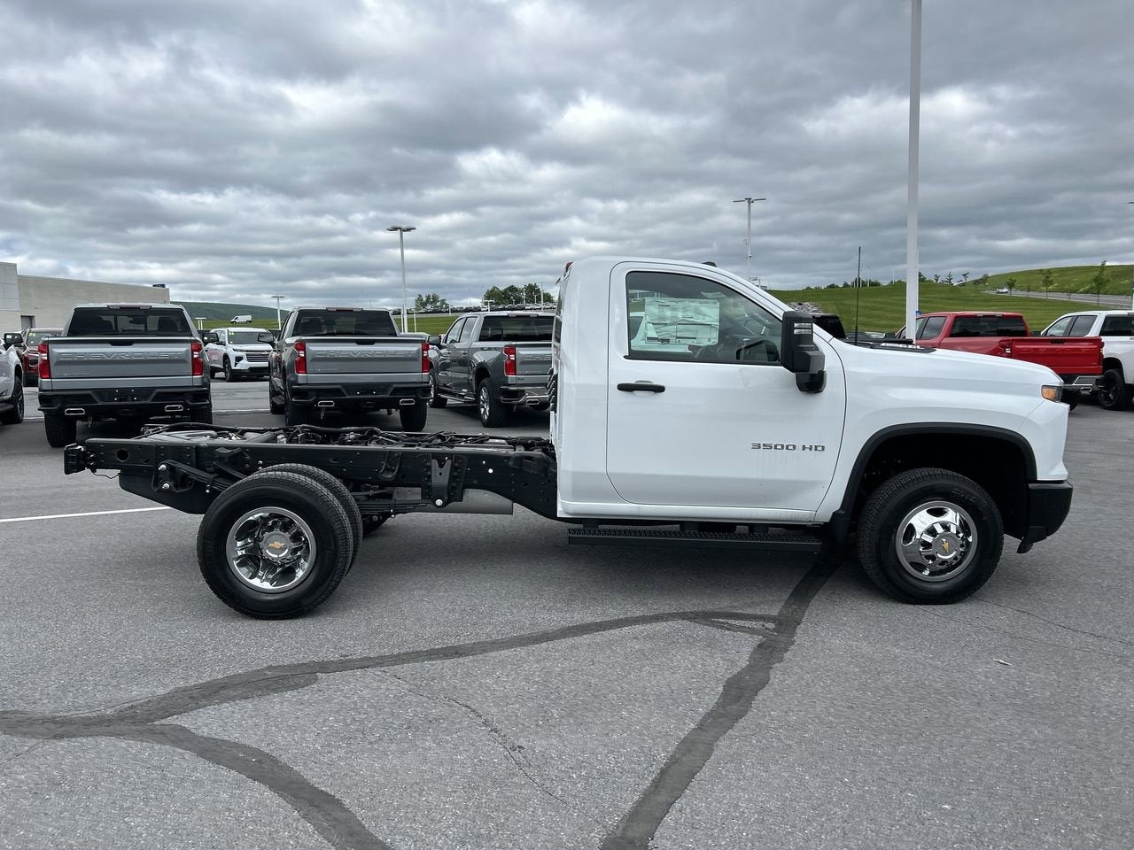 2026 Chevrolet Silverado 3500 HD Chassis Cab Work Truck