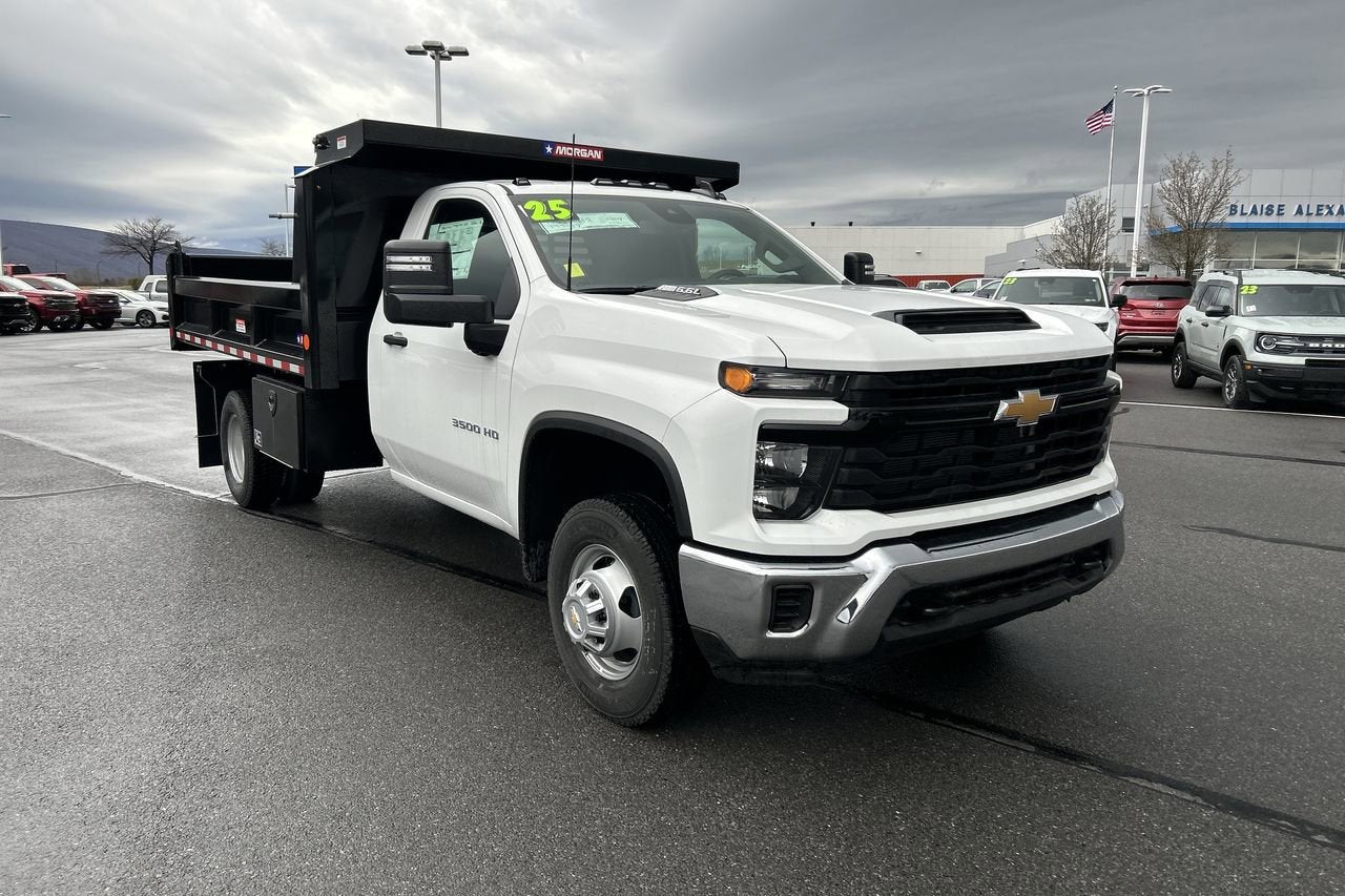 2025 Chevrolet Silverado 3500 HD Chassis Cab Work Truck