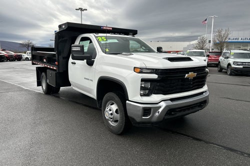 2025 Chevrolet Silverado 3500 HD Chassis Cab Work Truck