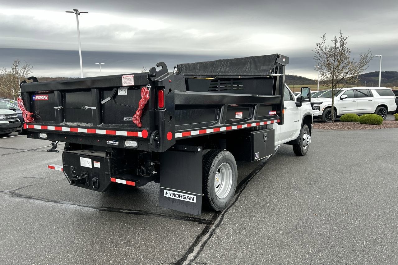 2025 Chevrolet Silverado 3500 HD Chassis Cab Work Truck