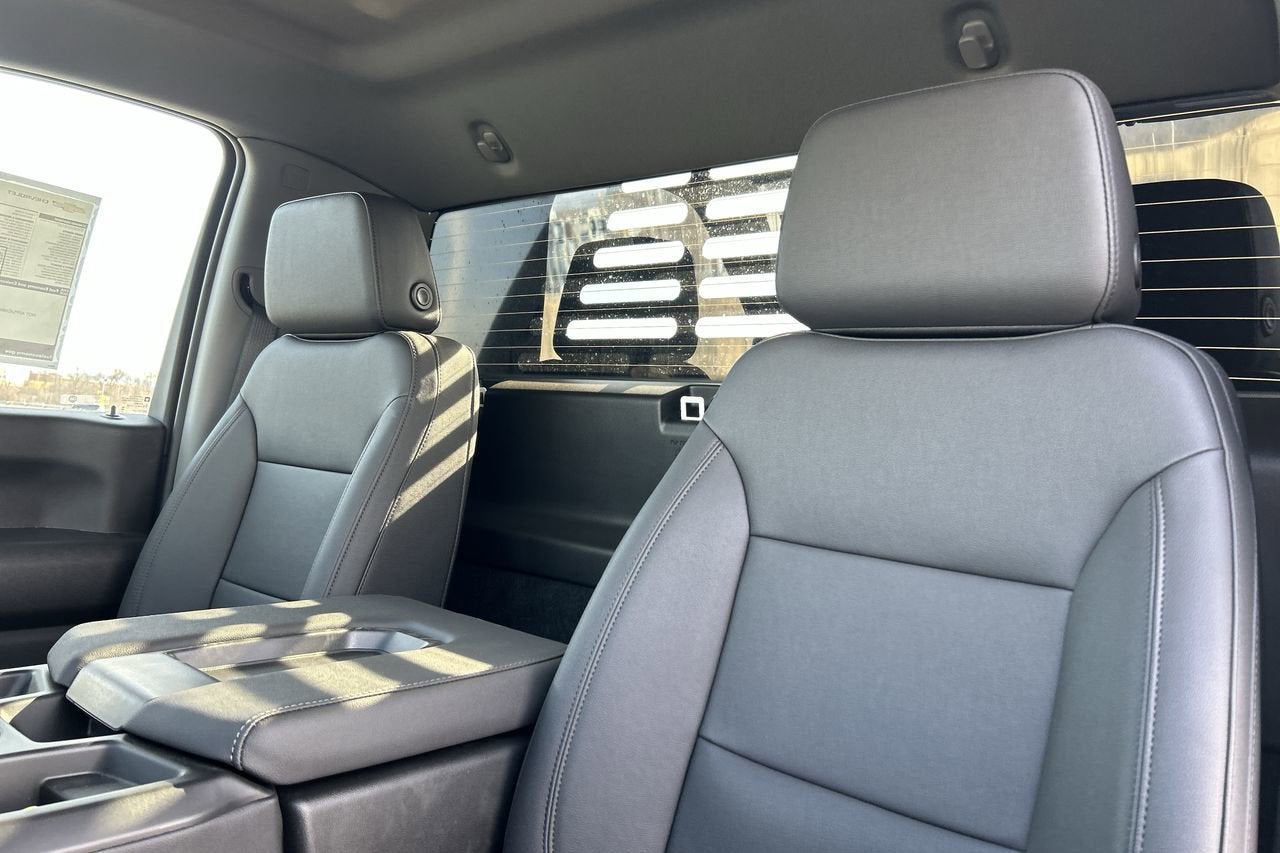 2025 Chevrolet Silverado 3500 HD Chassis Cab Work Truck