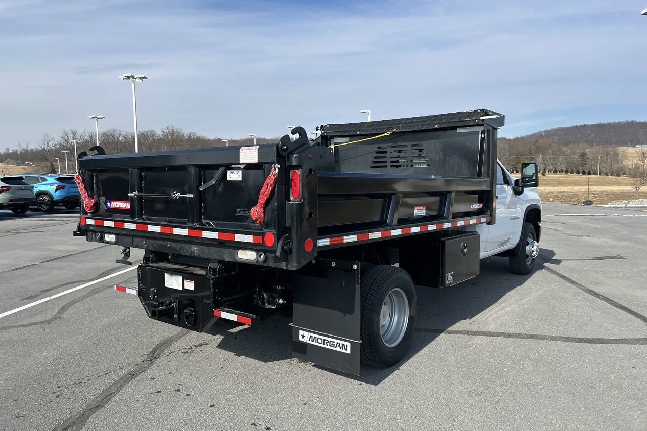 2025 Chevrolet Silverado 3500 HD Chassis Cab Work Truck