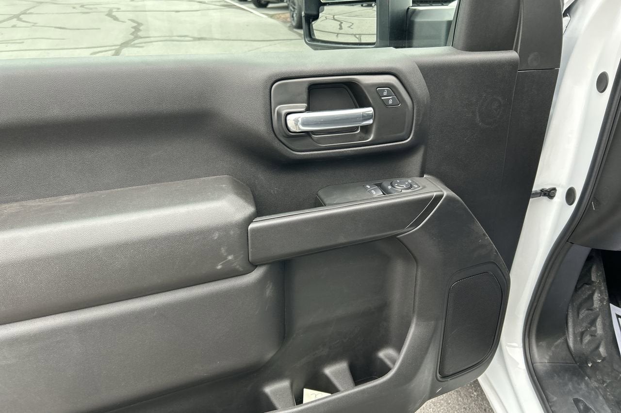 2025 Chevrolet Silverado 3500 HD Chassis Cab Work Truck