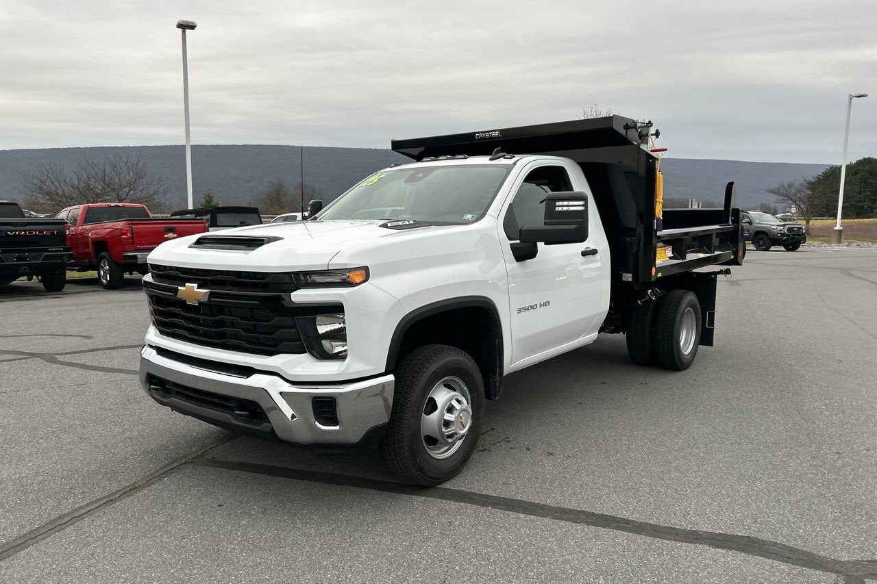 2025 Chevrolet Silverado 3500 HD Chassis Cab Work Truck