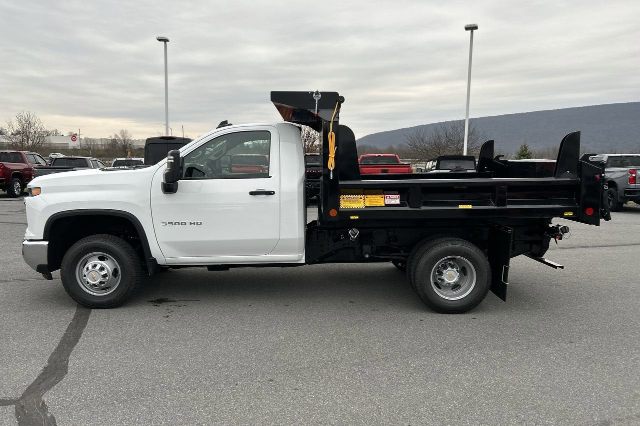 2025 Chevrolet Silverado 3500 HD Chassis Cab Work Truck