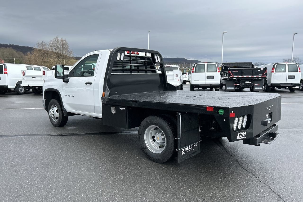 2025 Chevrolet Silverado 3500 HD Chassis Cab Work Truck