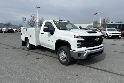 2025 Chevrolet Silverado 3500 HD Chassis Cab Work Truck