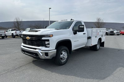 2025 Chevrolet Silverado 3500 HD Chassis Cab Work Truck