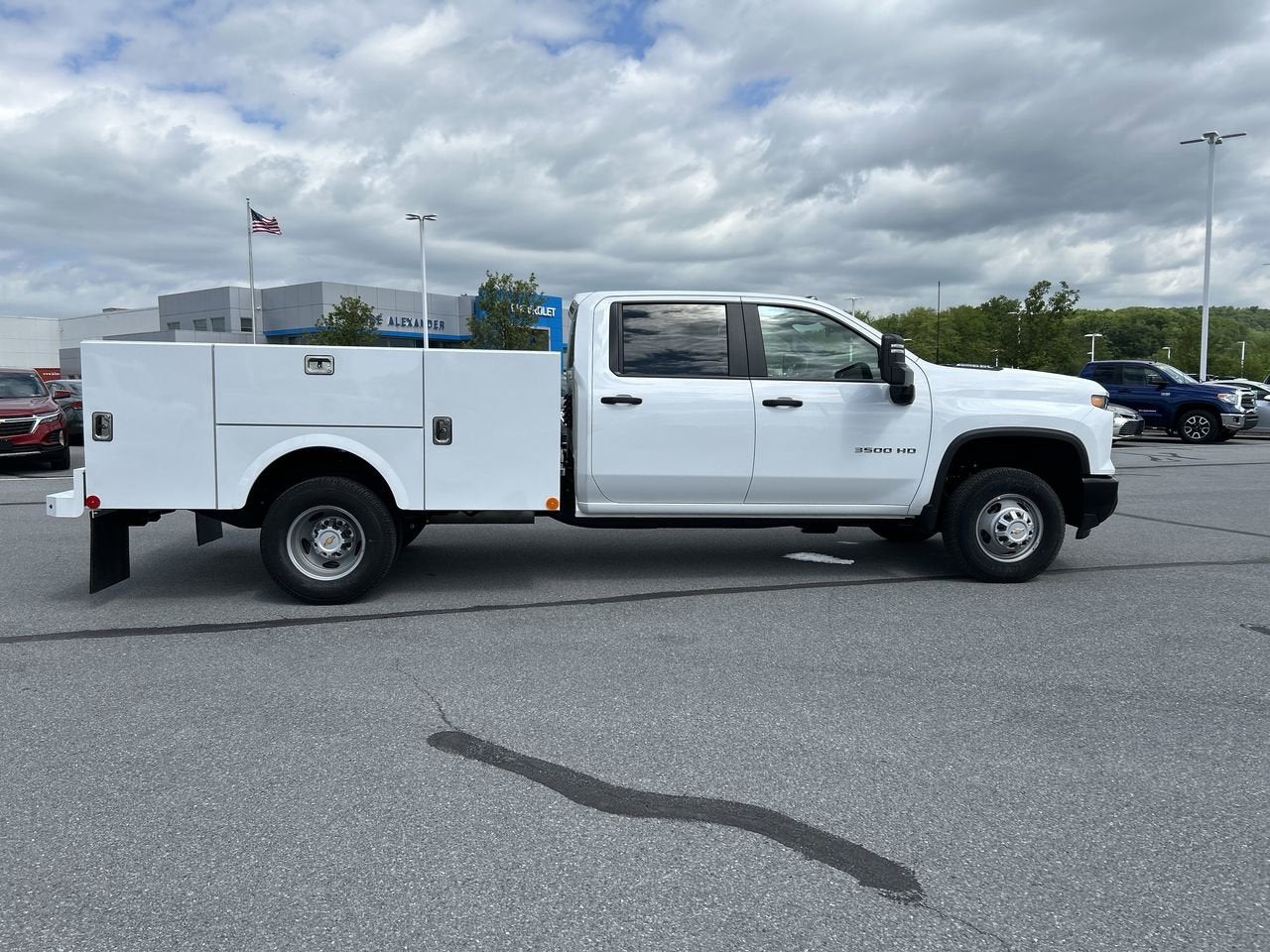 2025 Chevrolet Silverado 3500 HD Chassis Cab Work Truck