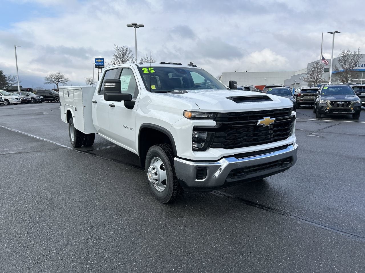 2025 Chevrolet Silverado 3500 HD Chassis Cab Work Truck