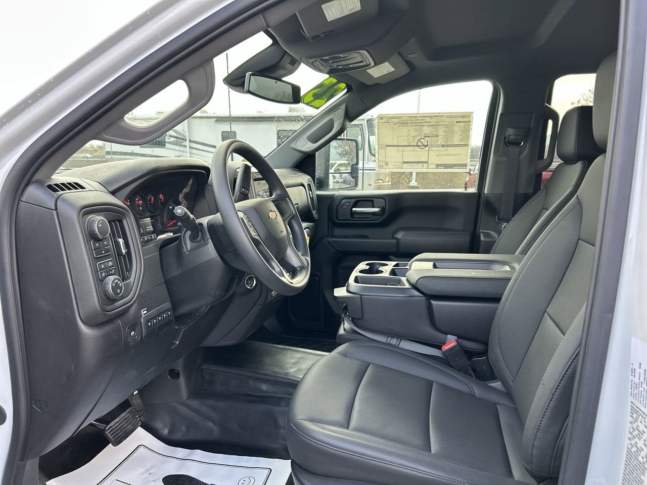 2025 Chevrolet Silverado 3500 HD Chassis Cab Work Truck