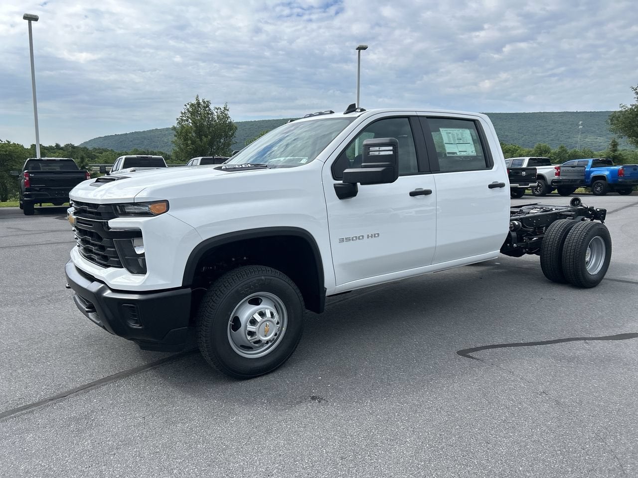 2026 Chevrolet Silverado 3500 HD Chassis Cab Work Truck
