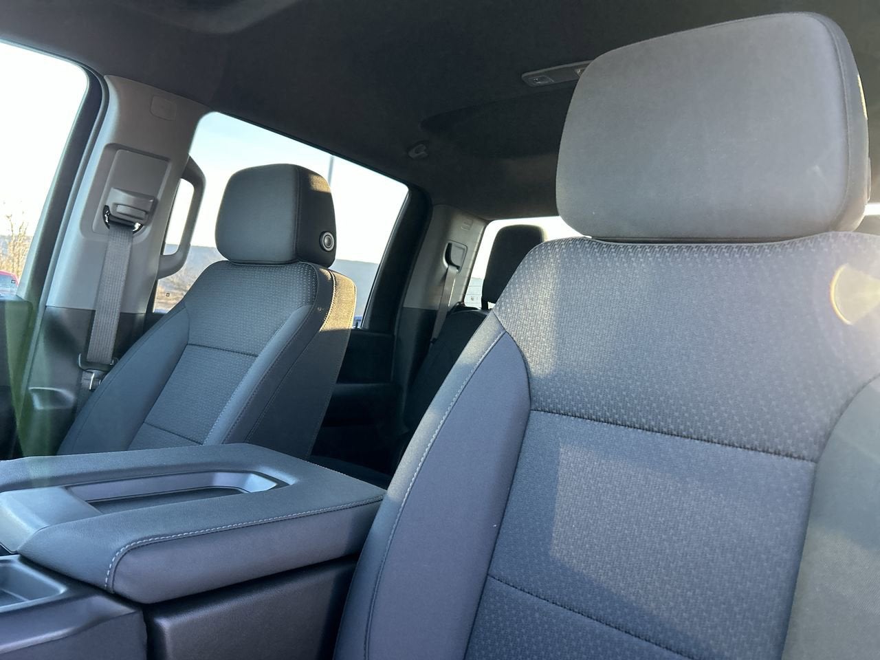 2026 Chevrolet Silverado 3500 HD WT DRW