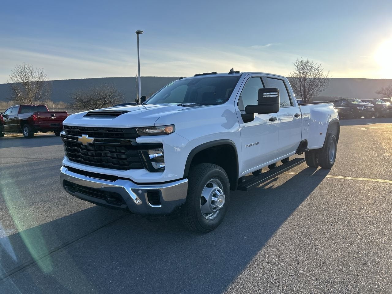 2026 Chevrolet Silverado 3500 HD WT DRW