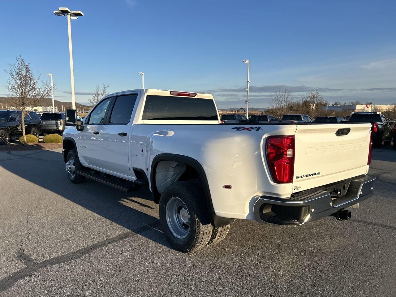 2026 Chevrolet Silverado 3500 HD WT DRW