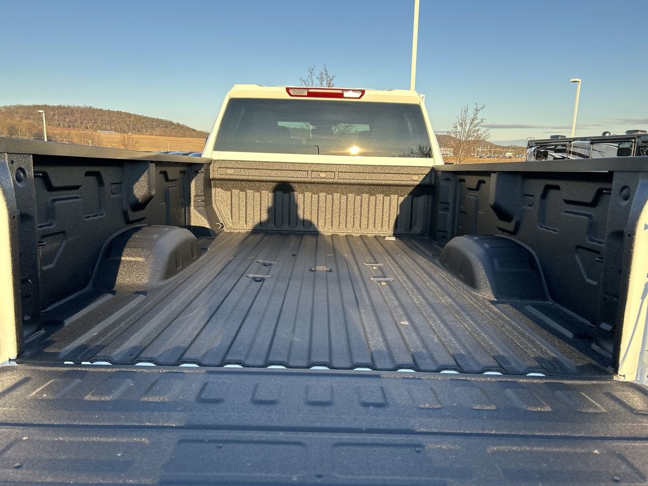 2026 Chevrolet Silverado 3500 HD WT DRW