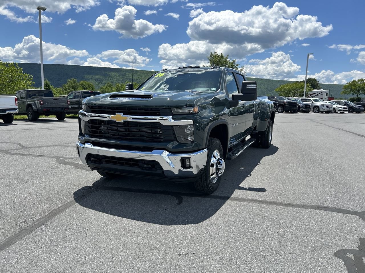2026 Chevrolet Silverado 3500 HD LT DRW