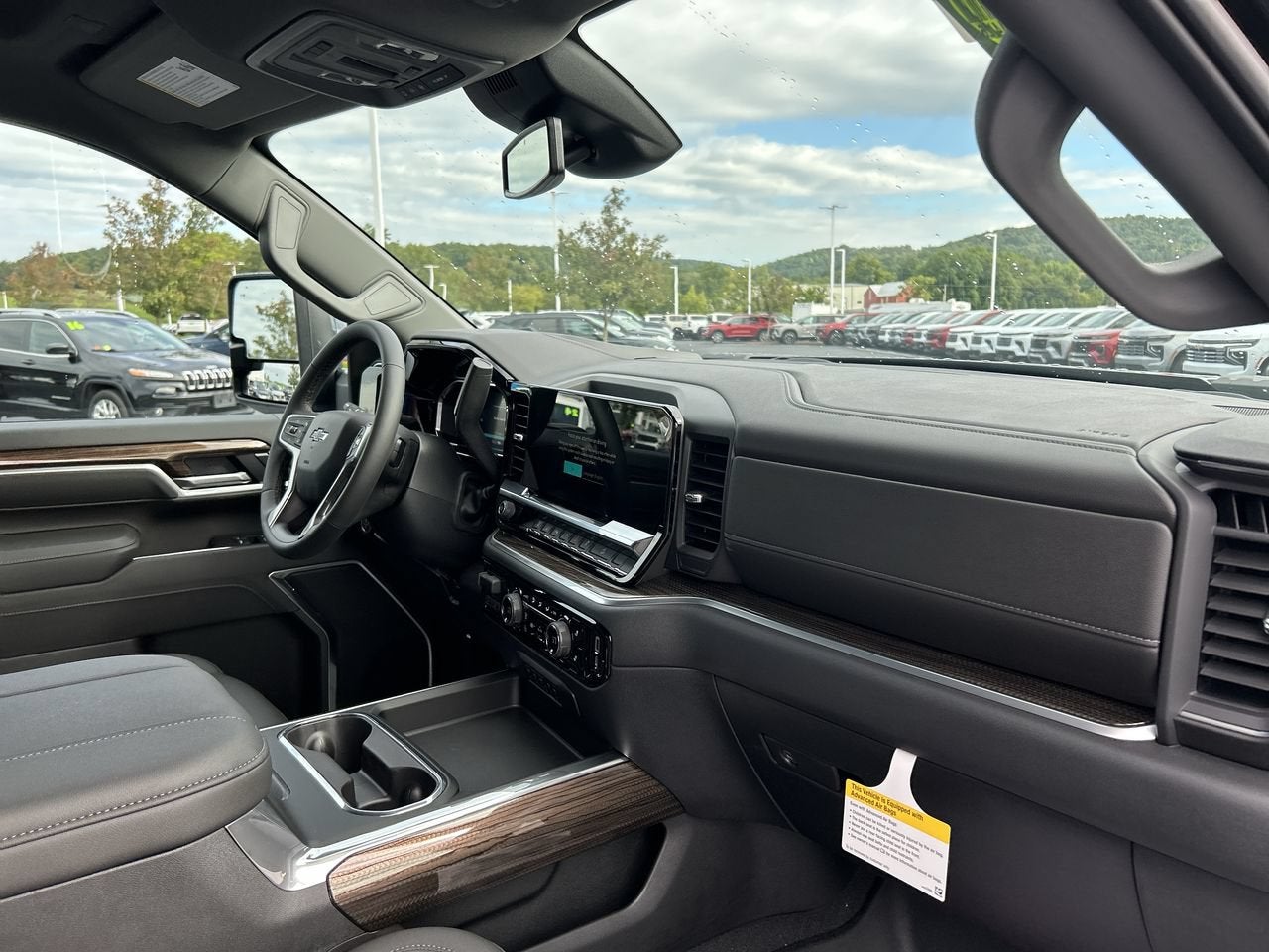 2026 Chevrolet Silverado 3500 HD LT - Photo 17