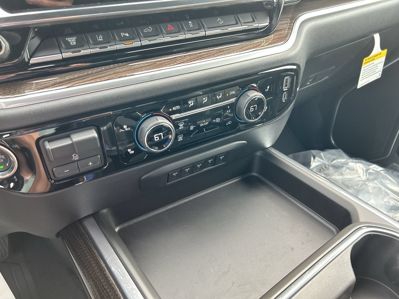 2026 Chevrolet Silverado 3500 HD LT - Photo 29