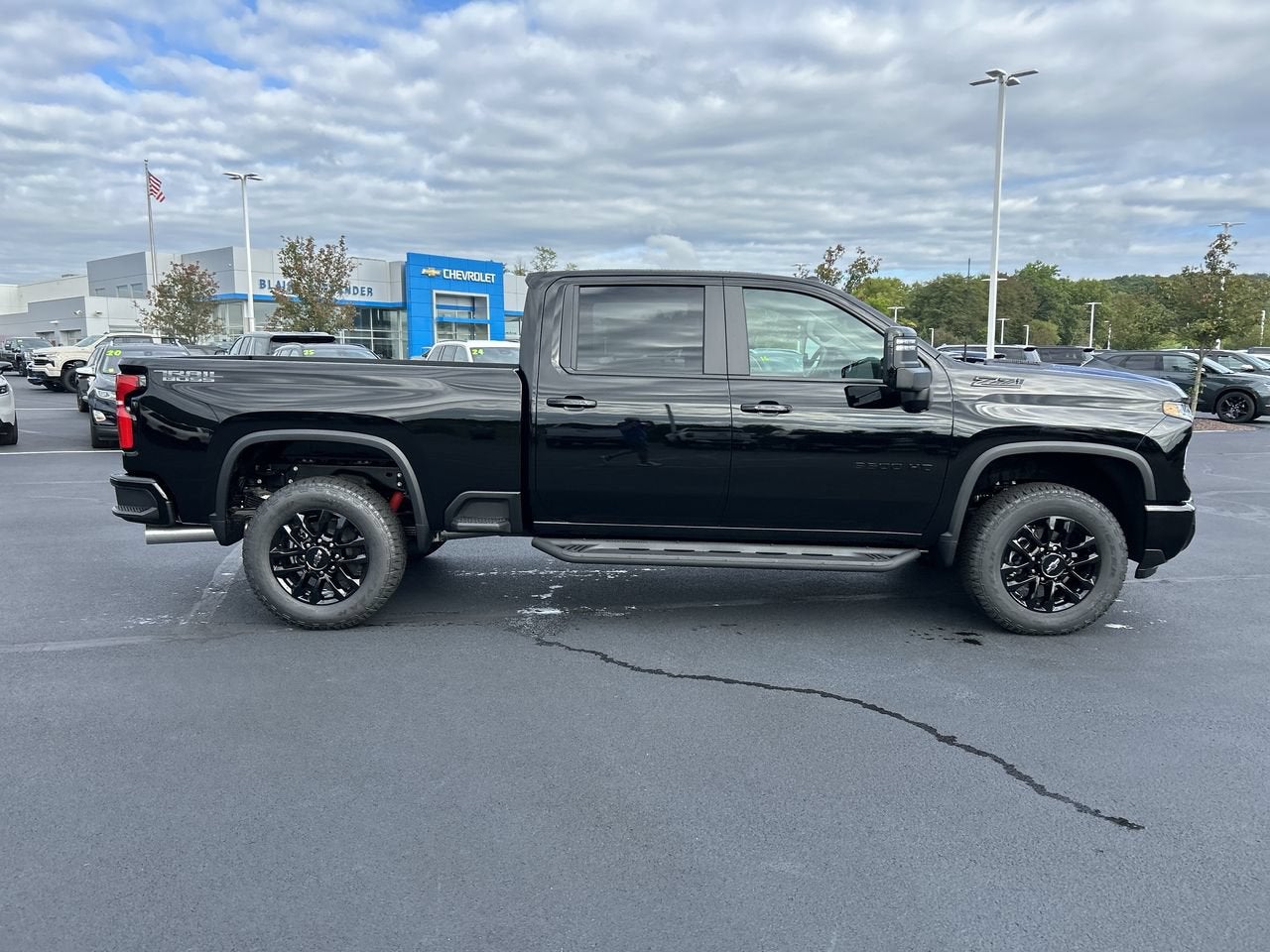 2026 Chevrolet Silverado 3500 HD LT - Photo 8