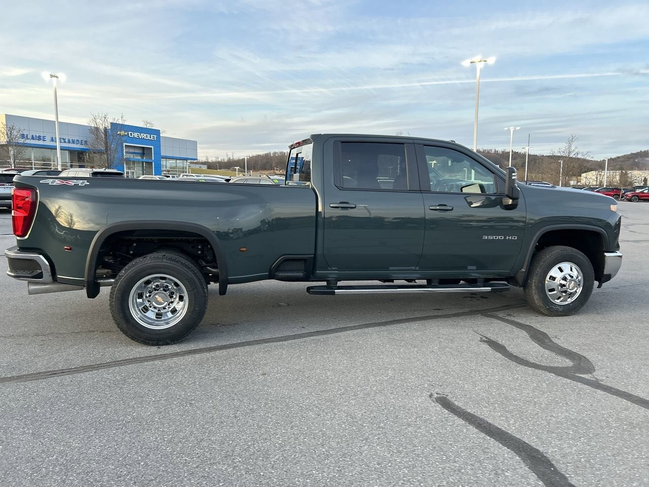 2026 Chevrolet Silverado 3500 HD LT DRW