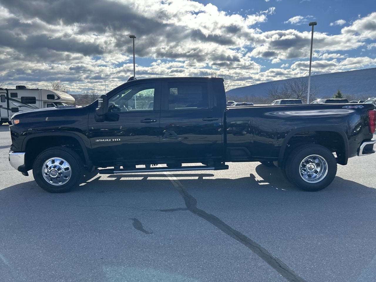 2026 Chevrolet Silverado 3500 HD LT DRW