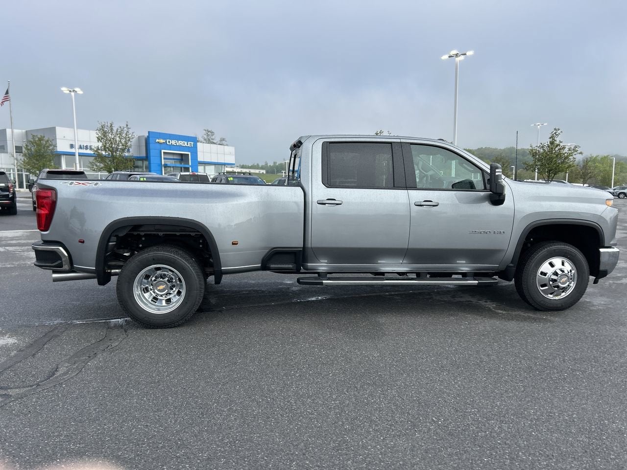 2026 Chevrolet Silverado 3500 HD LT DRW