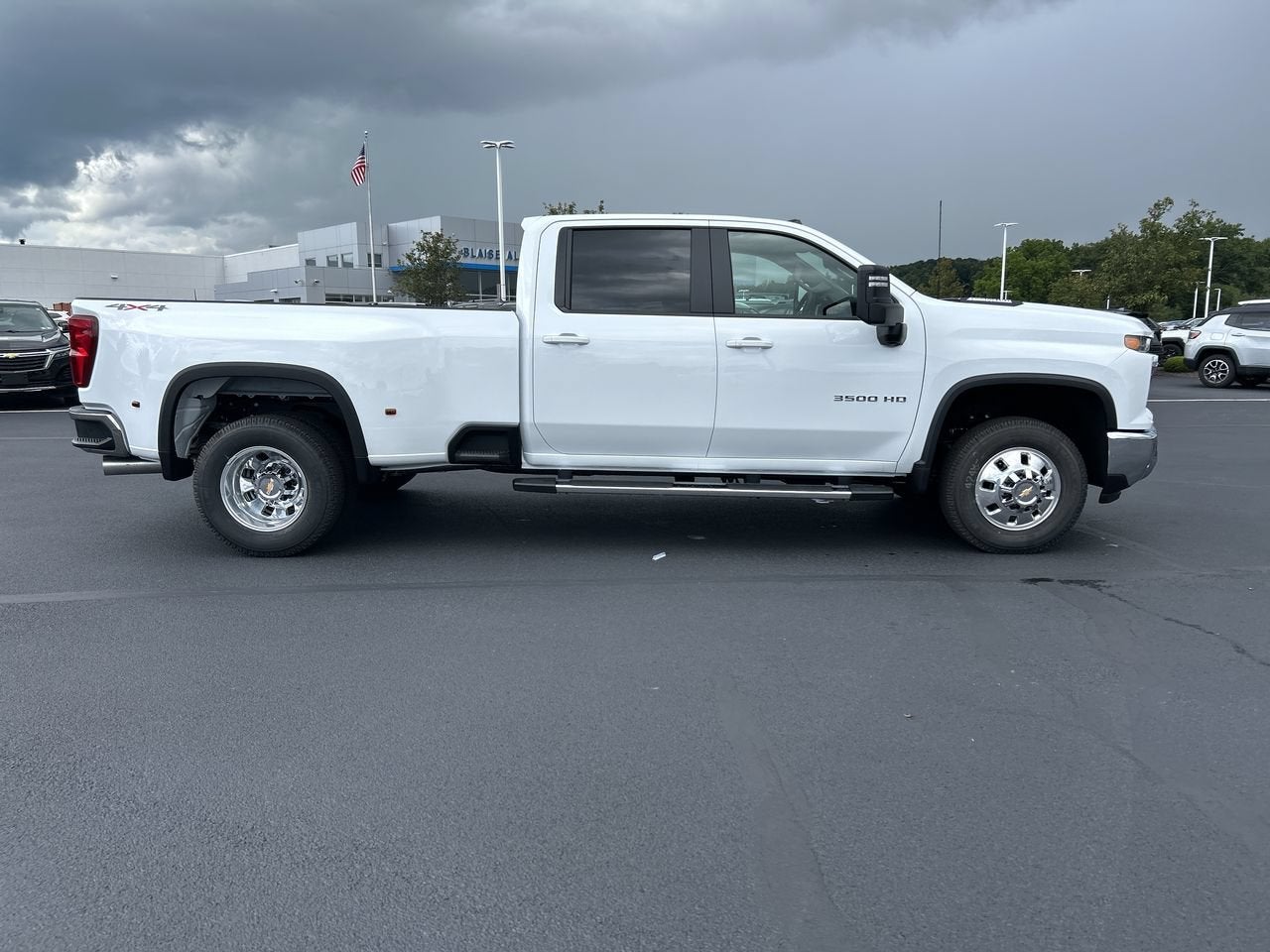 2026 Chevrolet Silverado 3500 HD LT DRW