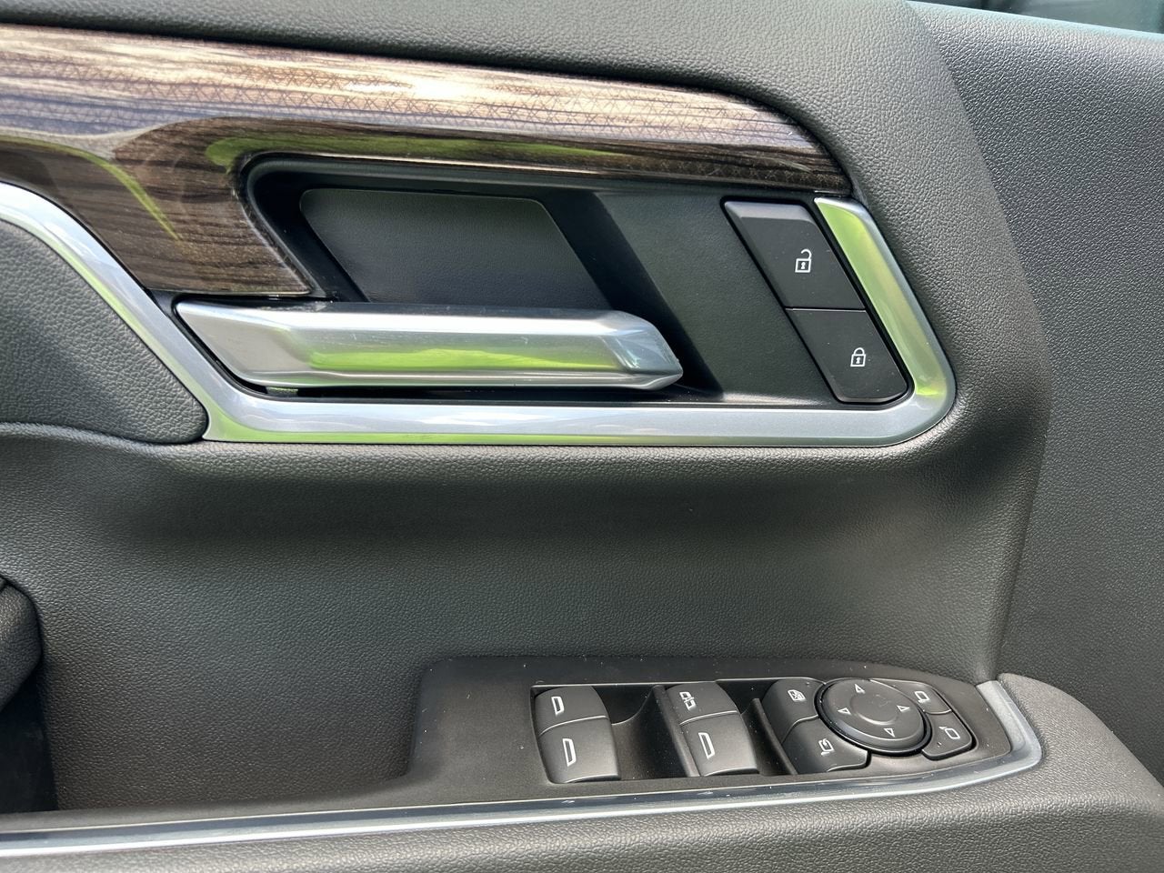 2026 Chevrolet Silverado 3500 HD LT - Photo 25
