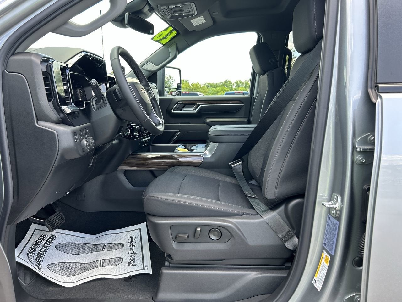 2026 Chevrolet Silverado 3500 HD LT - Photo 26