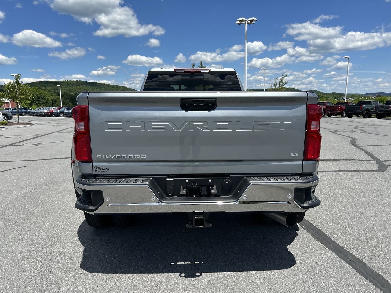 2026 Chevrolet Silverado 3500 HD LT - Photo 6