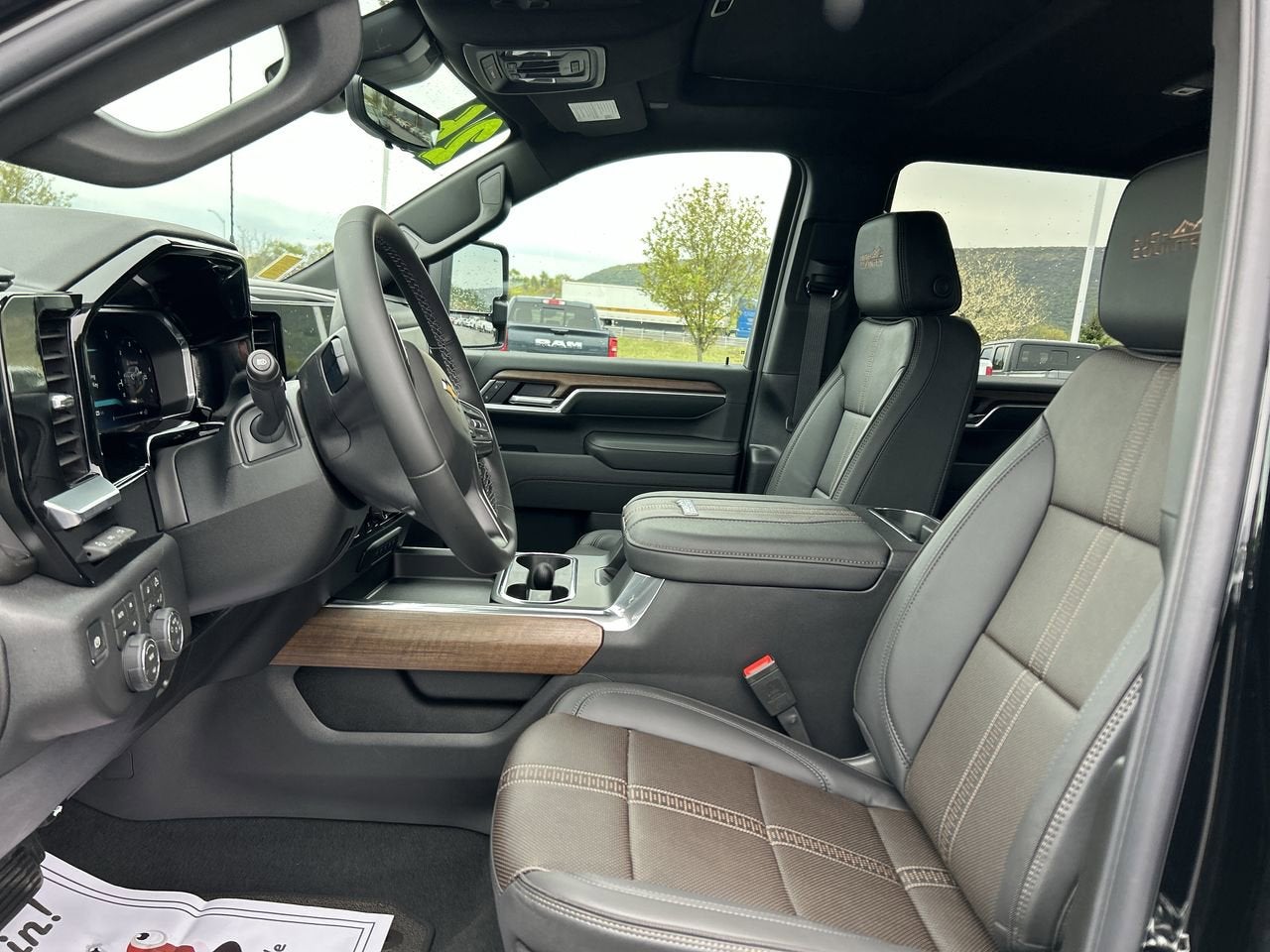 2026 Chevrolet Silverado 3500 HD High Country DRW