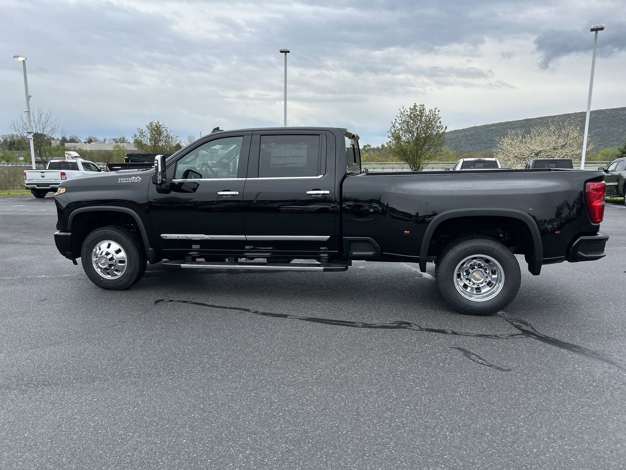 2026 Chevrolet Silverado 3500 HD High Country DRW