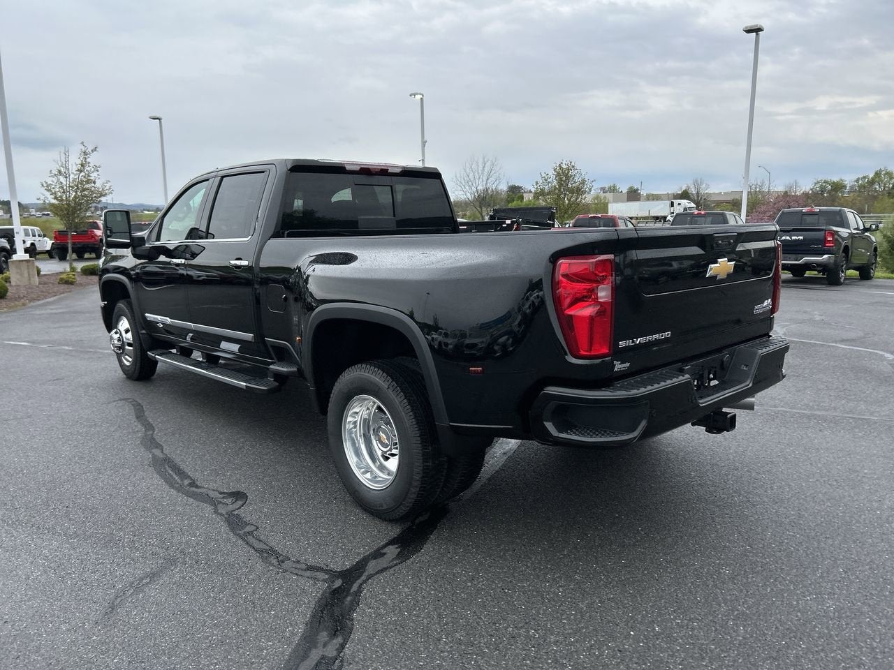 2026 Chevrolet Silverado 3500 HD High Country DRW