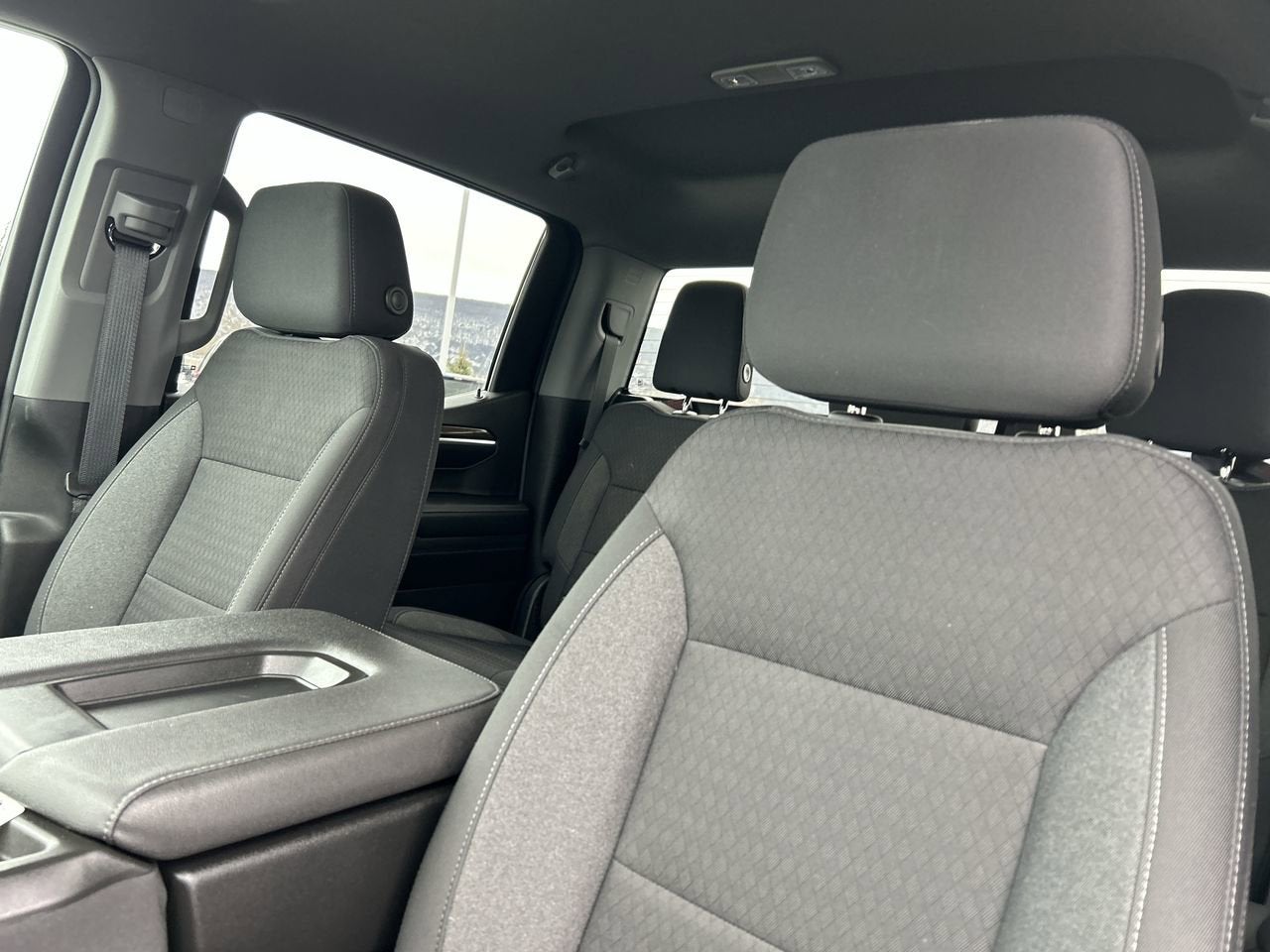 2022 Chevrolet Silverado 1500 LT (2FL)