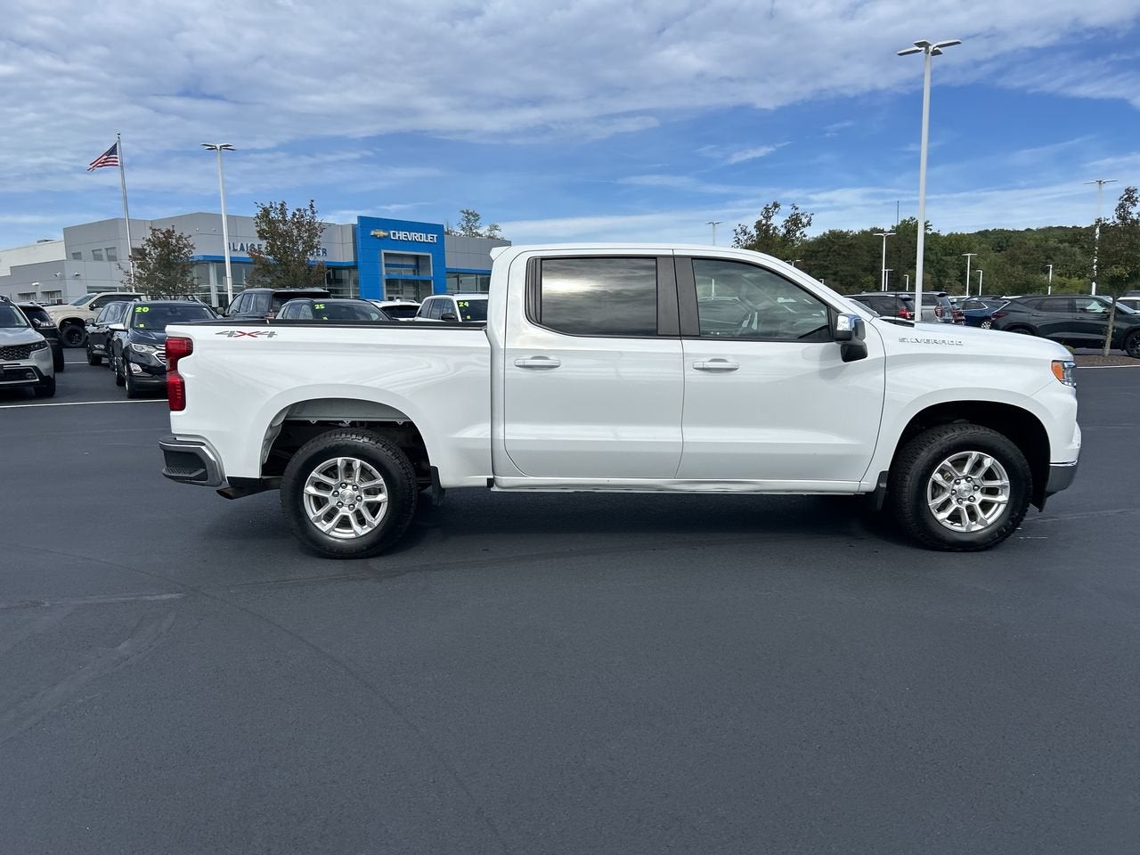 2023 Chevrolet Silverado 1500 LT