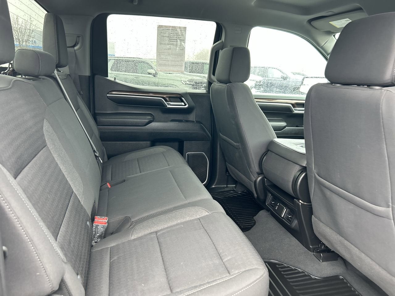 2022 Chevrolet Silverado 1500 LT (2FL)