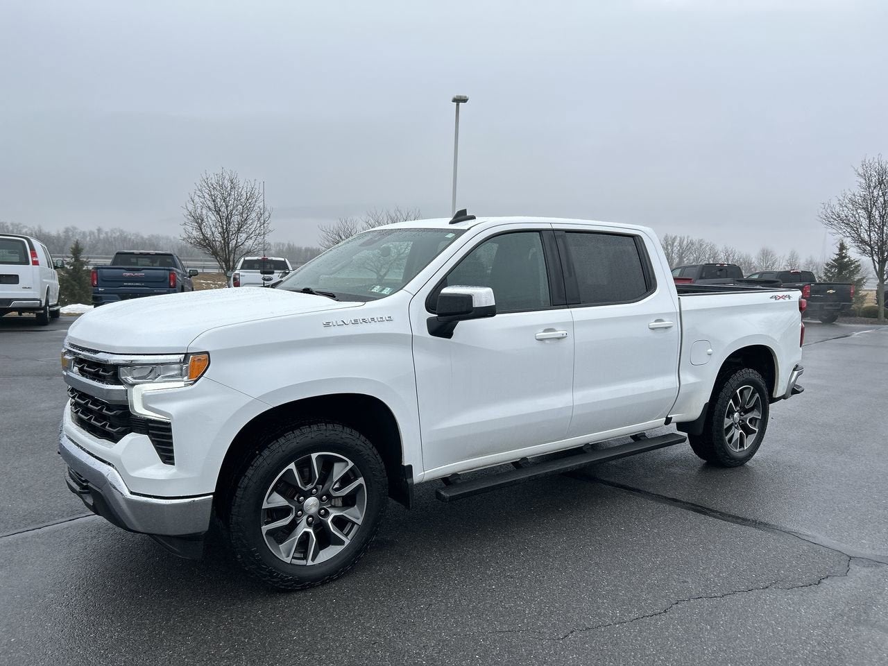 2022 Chevrolet Silverado 1500 LT (2FL)