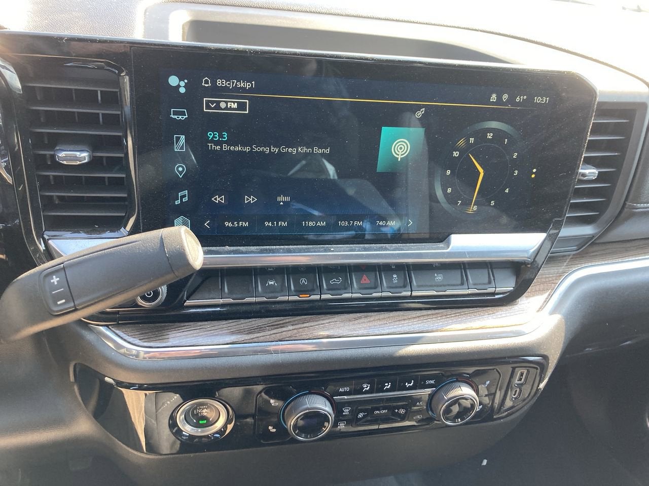 2023 Chevrolet Silverado 1500 LT (2FL)